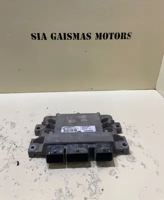 Renault Kangoo I Engine control unit/module 8200516963