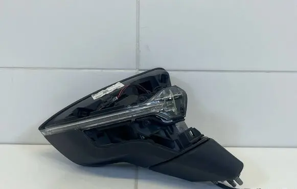 Seat Arona Front door electric wing mirror E9026684