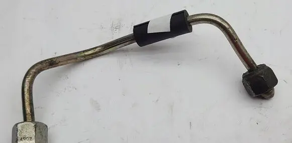 Renault Master II Fuel line pipe 8200613205 0445214042 0445214043