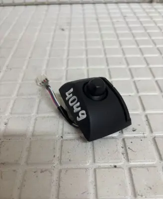 Volvo V50 Steering wheel buttons/switches 30710727 07K21