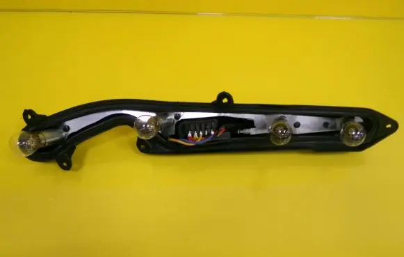 Fiat Marea Tail light bulb cover holder 37250751s