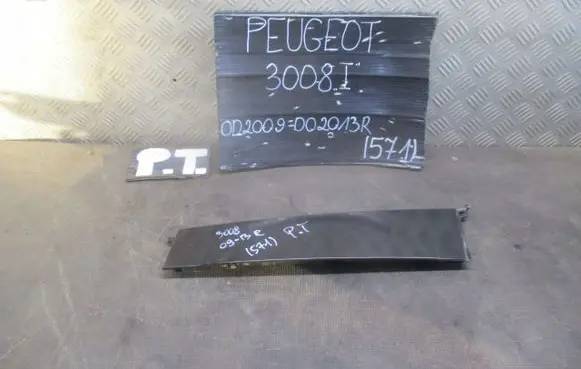 Peugeot 3008 I Trim molding 