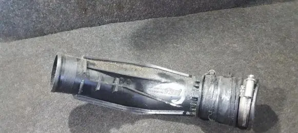 Peugeot 605 Air intake hose/pipe 9613844680