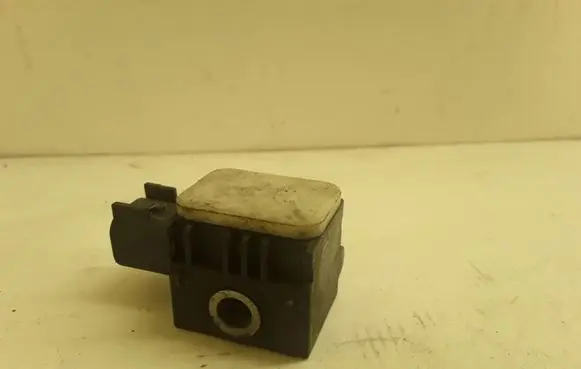 Hyundai Santa Fe Airbag deployment crash/impact sensor 959302B000 SA3200700