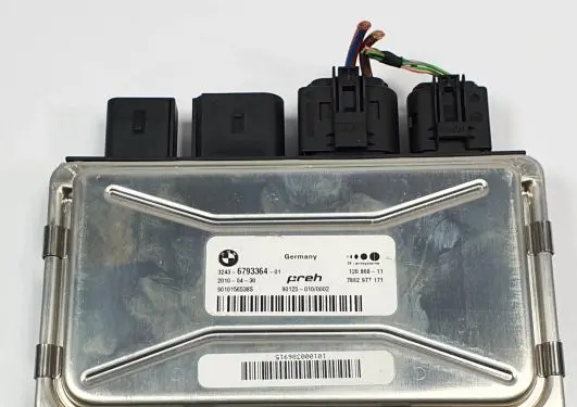 BMW 5 F10 F11 Suspension control unit/module 6793364
