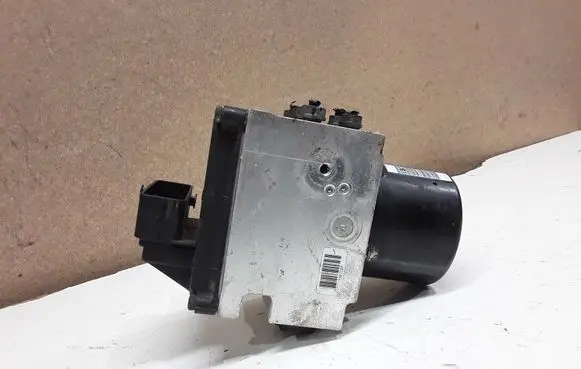 Volkswagen PASSAT B6 ABS Pump 3C0614109AF