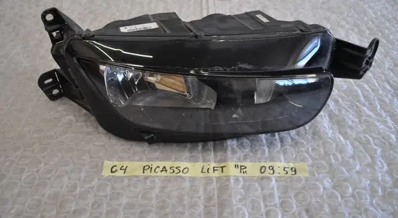 Citroen C4 II Picasso Headlight/headlamp 9677217280