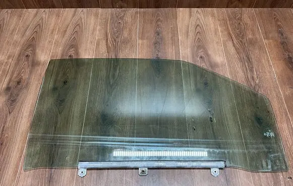 Mercedes-Benz SL R129 Front door window/glass (coupe) A1297201218