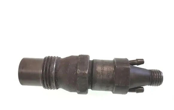 Volkswagen PASSAT B3 Fuel injector 068130202A