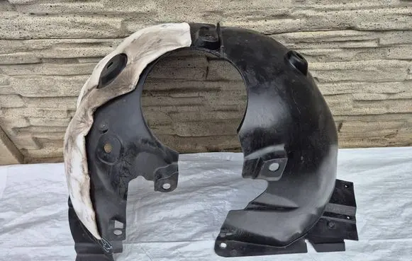 Renault Arkana Front arch 638411333R