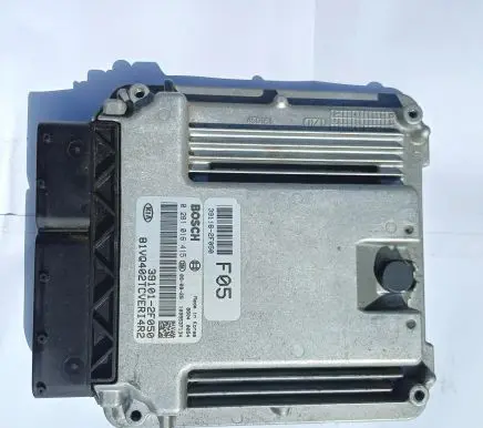 KIA Carnival Engine control unit/module 391012F050 0281016415
