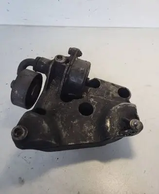 BMW 3 E90 E91 A/C compressor mount bracket 7787319