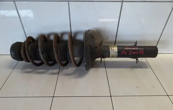 Seat Leon (1M) Front shock absorber with coil spring