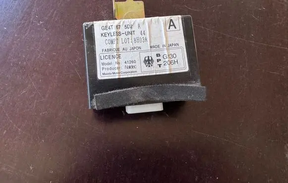 Mazda 323 Immobilizer control unit/module GE4T675D2A 8H03A 41260