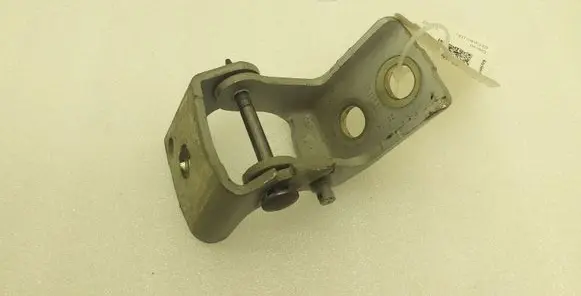 Citroen C4 Cactus Front door upper hinge