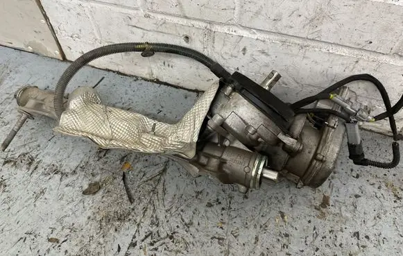 Opel Mokka B Steering rack 38216961