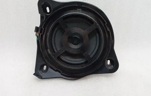 Mercedes-Benz C W205 Front door speaker A2058201800