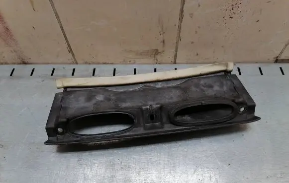 BMW 1 E81 E87 Other engine bay part 6979758