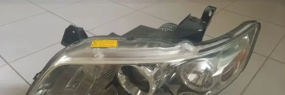 Infiniti FX Headlight/headlamp 26060