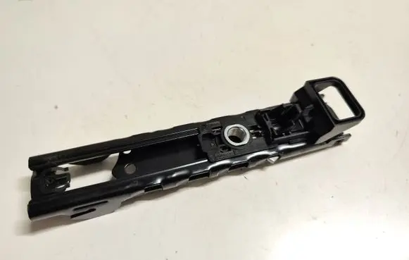 Audi Q5 SQ5 Seat belt height adjuster 4M0857819