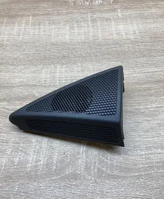 Mercedes-Benz E W211 Front door high frequency speaker A2118200202 A2117250194