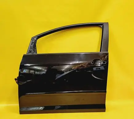Volkswagen Golf Plus Front door 
