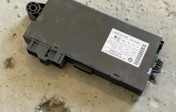 BMW 3 E90 E91 CAS control unit/module 5WK49513CBR 2071766205