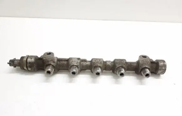 Hyundai ix35 Fuel main line pipe 314002A420 0445214181