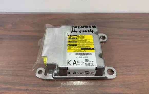 Toyota Avensis T270 Airbag control unit/module 219122103 8917005250