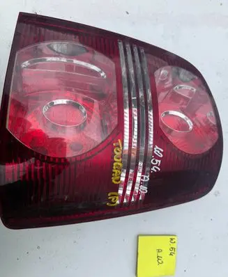 Volkswagen Touran I Rear/tail lights