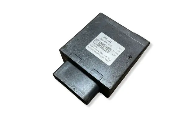Skoda Octavia Mk4 Fuel level meter relay 5Q0906121T