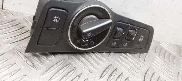 Hyundai i40 Light switch 3D910Z100A