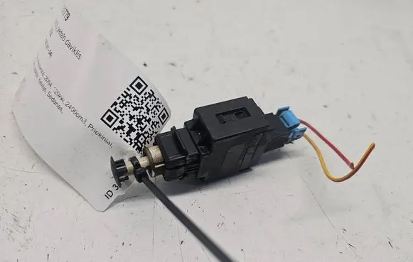 Volvo S60 Brake pedal sensor switch 8622064