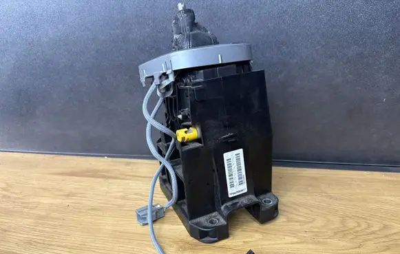 Volvo XC90 Gear shifter/selector P30759291