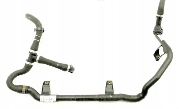 Engine coolant pipe/hose