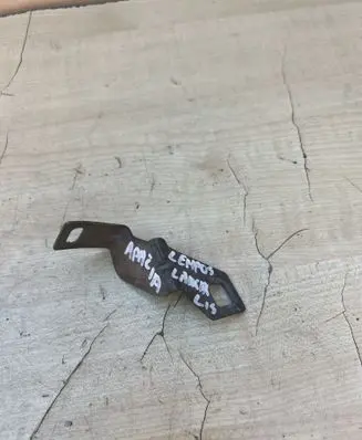 BMW 5 F10 F11 Headlight/headlamp mounting bracket 7247665
