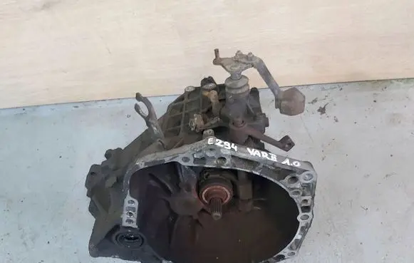 Toyota Yaris Electric car Transmission 