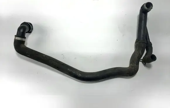 Seat Leon (5F) Engine coolant pipe/hose 5Q0121619B