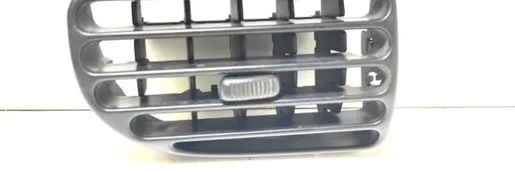 Peugeot 406 Dash center air vent grill 223334