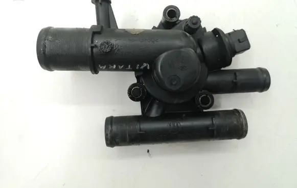 Suzuki Grand Vitara II Thermostat/thermostat housing 82006743667