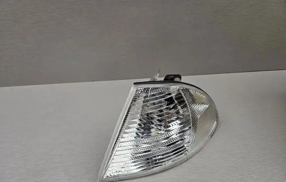 BMW 3 E46 Front indicator light 6902769 63136902769