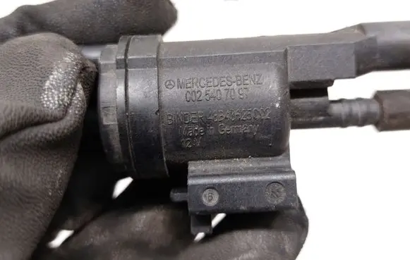 Mercedes-Benz GLA W156 Turbo solenoid valve 0025407097