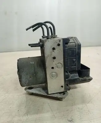 Mercedes-Benz Vito Viano W638 ABS Pump A0004464889