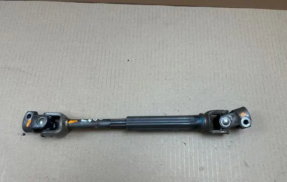 Suzuki Kizashi Steering column universal joint 