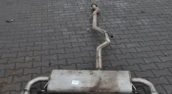 Volvo XC90 Rear muffler/silencer tail pipe 82219128