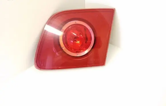 Mazda 3 I Tailgate rear/tail lights P2775R