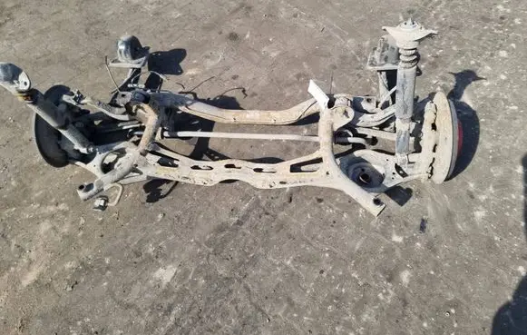 Volkswagen Golf V Rear axle beam 1K0500047MK