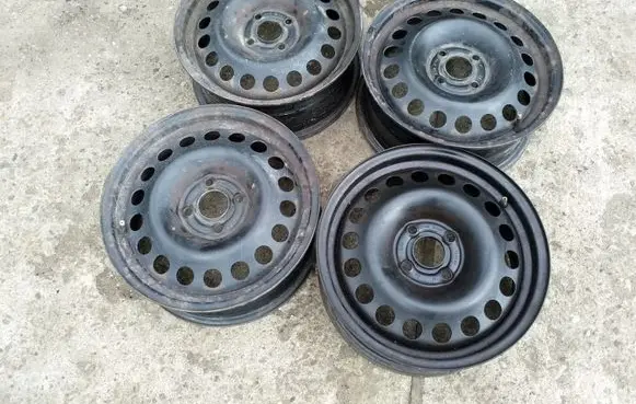 Opel Astra G R15 steel rim 02454P