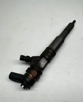 BMW 5 E60 E61 Fuel injector 0445110209 7794435