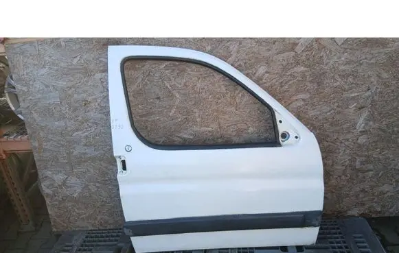 Peugeot Partner Front door 